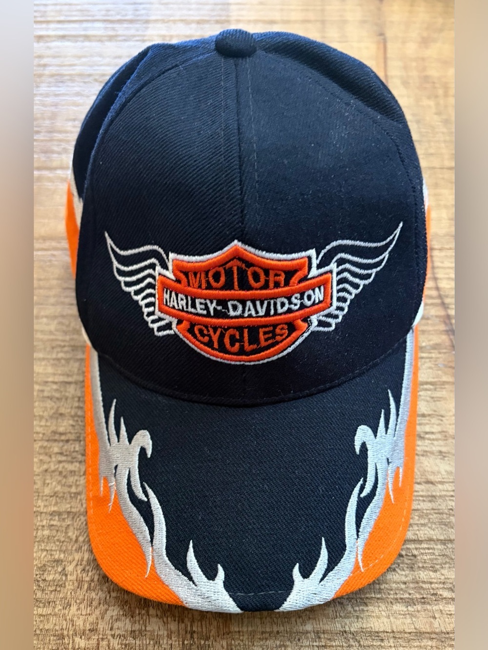 Harley-Davidson Black and Orange Winged Shield Cap
